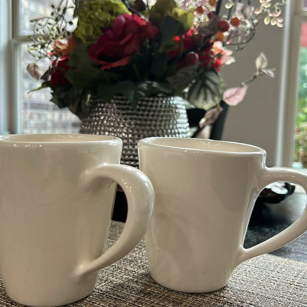 Pottery Barn Coffee mugs Vintage